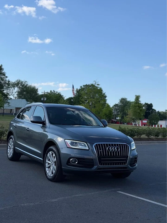 2015 Audi 8R Q5 - Image 2 of 16