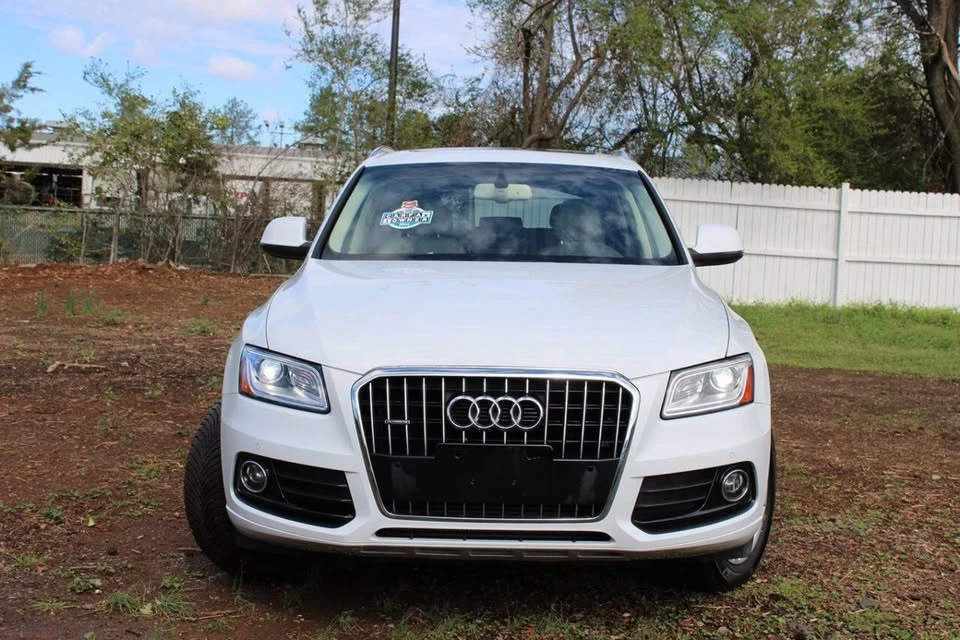 2015 Audi 8R Q5 - Image 2 of 20