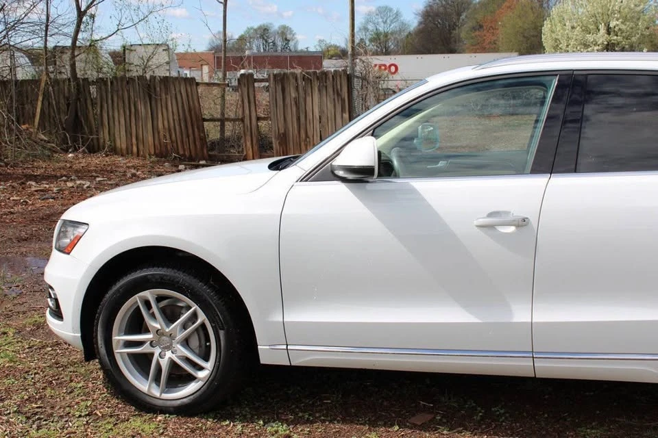 2015 Audi 8R Q5 - Image 11 of 20