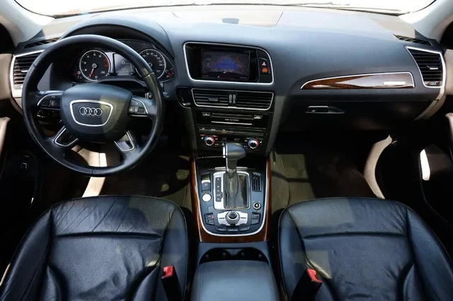 2015 Audi 8R Q5 - Image 2 of 19