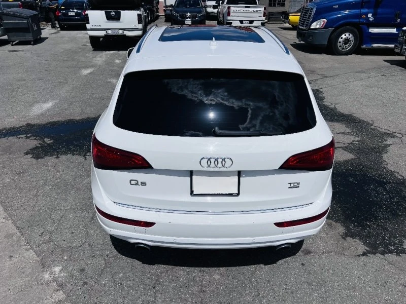 2015 Audi 8R Q5 - Image 8 of 19