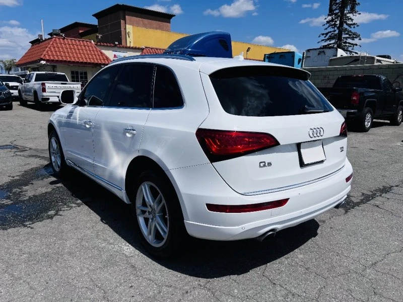 2015 Audi 8R Q5 - Image 6 of 19