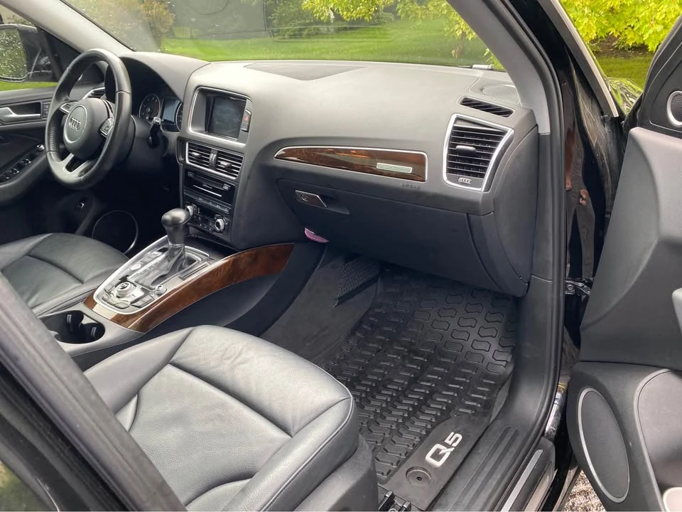 2015 Audi 8R Q5 - Image 12 of 16