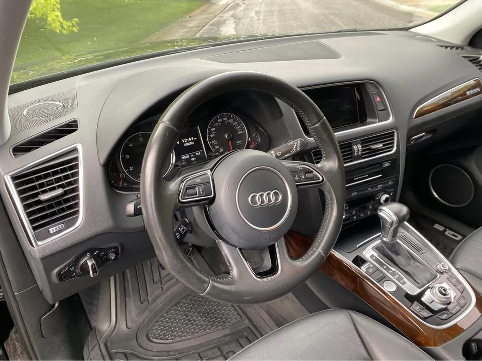 2015 Audi 8R Q5 - Image 10 of 16