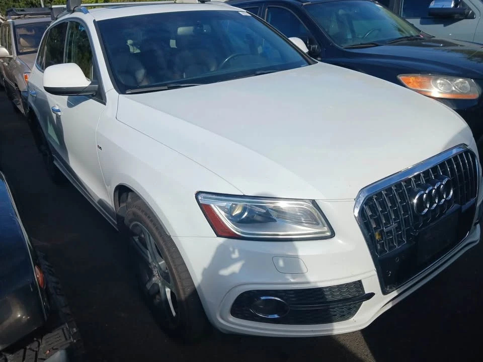 2015 Audi 8R Q5 - Image 2 of 9