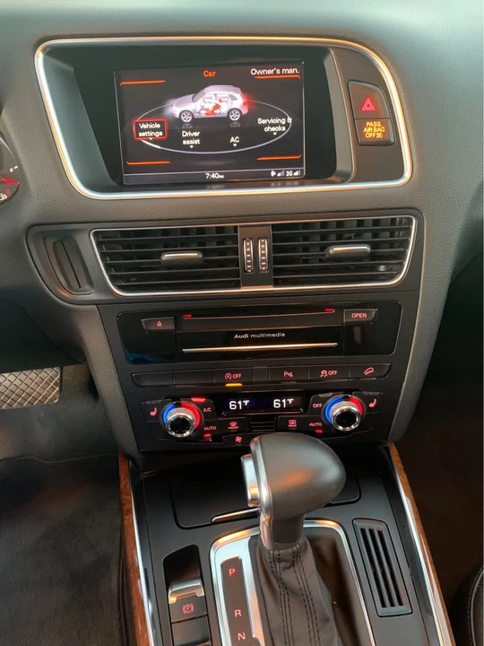 2015 Audi 8R Q5 - Image 12 of 17