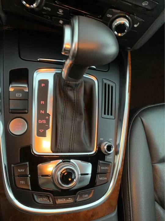 2015 Audi 8R Q5 - Image 11 of 17