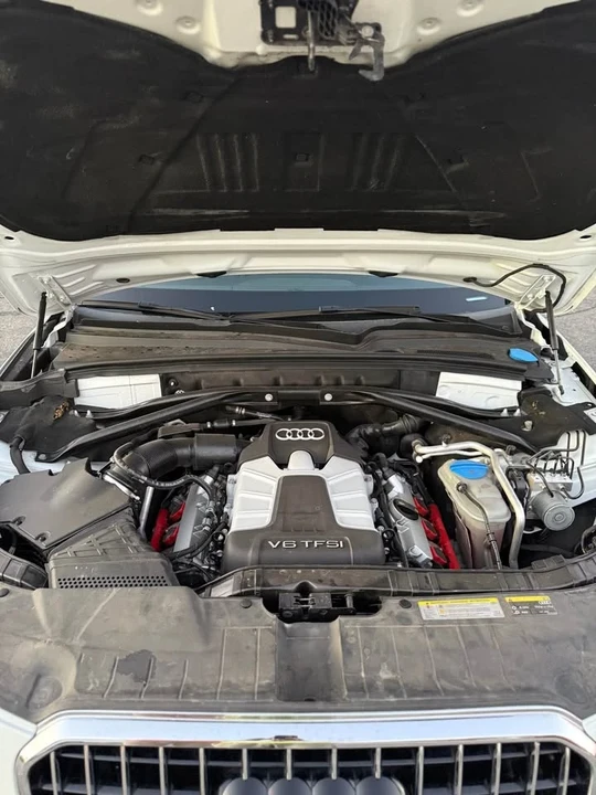2015 Audi 8R Q5 - Image 9 of 9