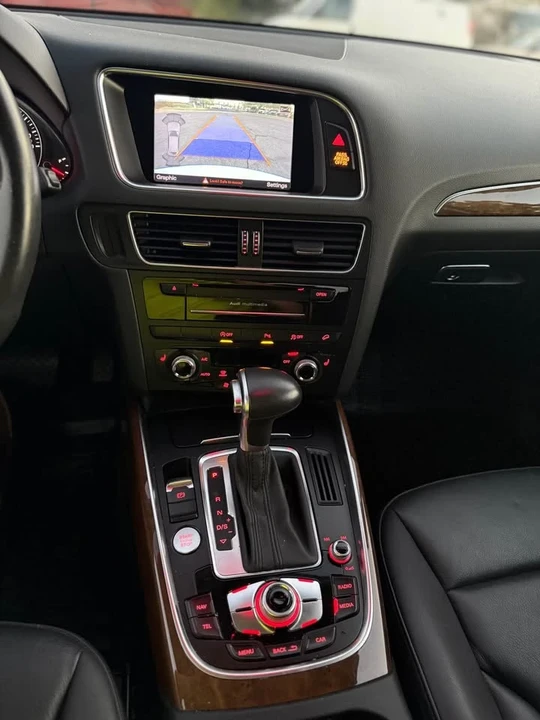 2015 Audi 8R Q5 - Image 7 of 9