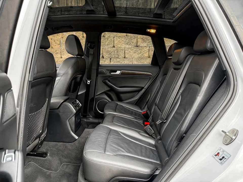 2015 Audi 8R Q5 - Image 12 of 20