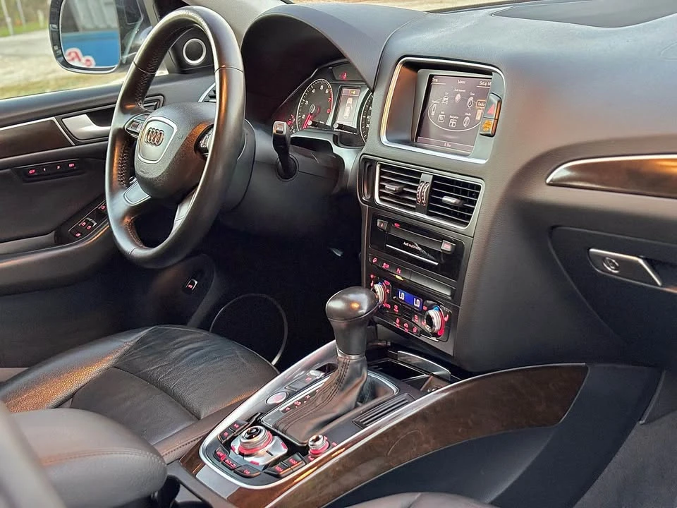 2015 Audi 8R Q5 - Image 10 of 19