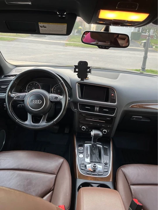 2015 Audi 8R Q5 - Image 2 of 16