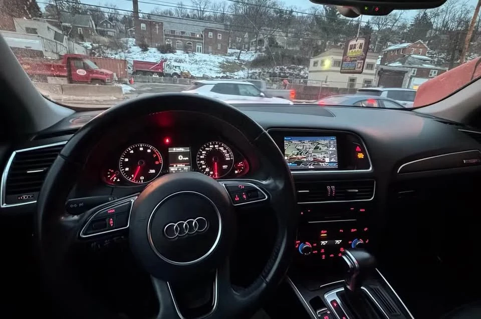 2015 Audi 8R Q5 - Image 10 of 10