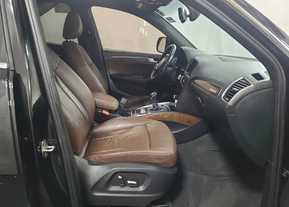 2015 Audi 8R Q5 - Image 8 of 9