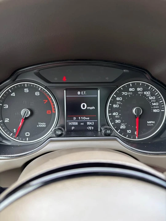 2015 Audi 8R Q5 - Image 2 of 10