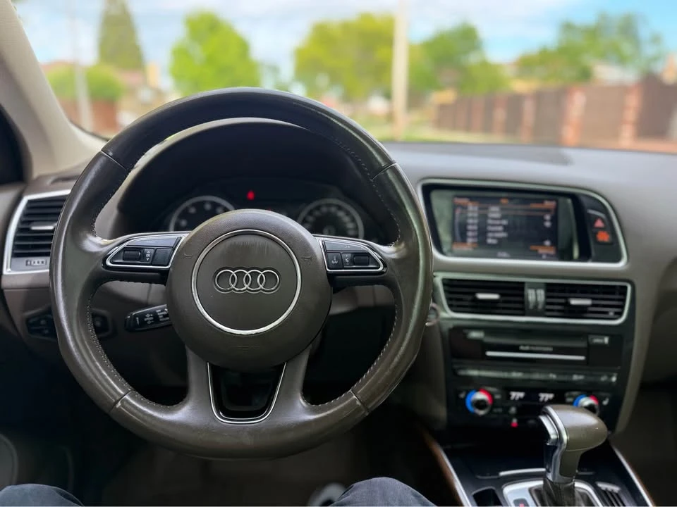 2015 Audi 8R Q5 - Image 16 of 17