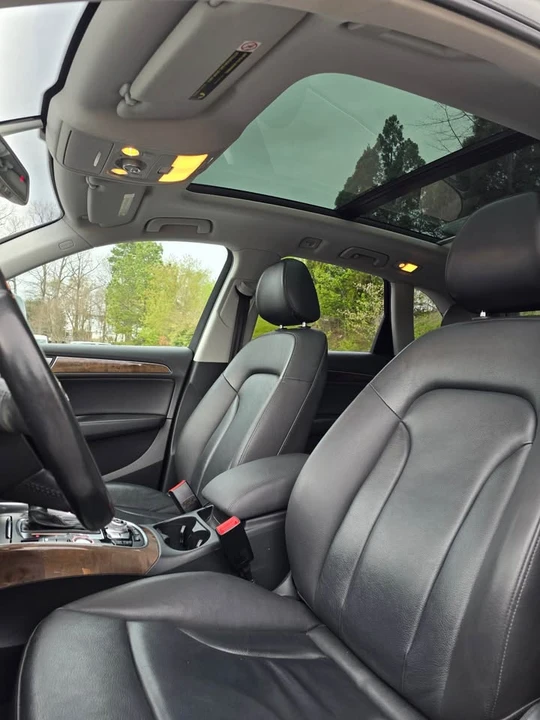2015 Audi 8R Q5 - Image 10 of 10
