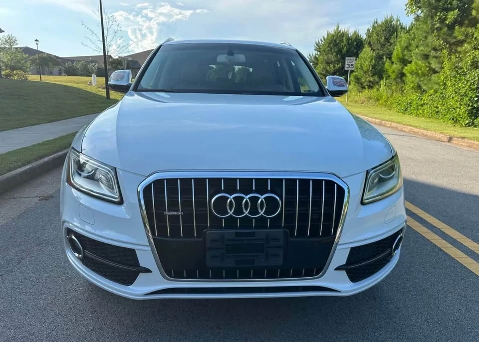 2015 Audi 8R Q5 - Image 2 of 19