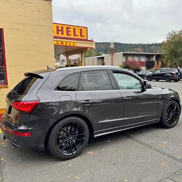 2015 Audi Q5 3.0T Prestige Sport Utility 4D