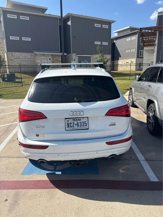 2015 Audi 8R Q5 - Image 8 of 8