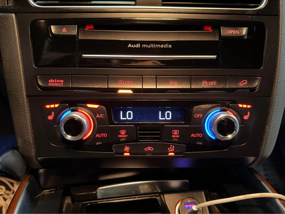 2015 Audi 8R Q5 - Image 13 of 20