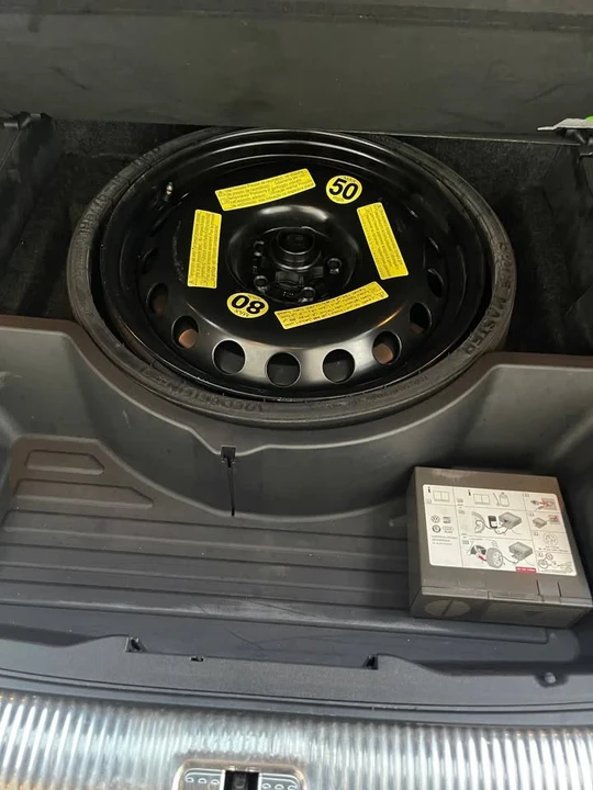 2015 Audi 8R Q5 - Image 17 of 17