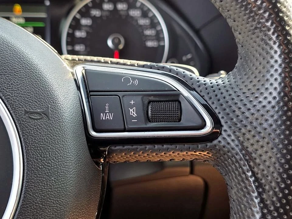 2015 Audi 8R Q5 - Image 14 of 20