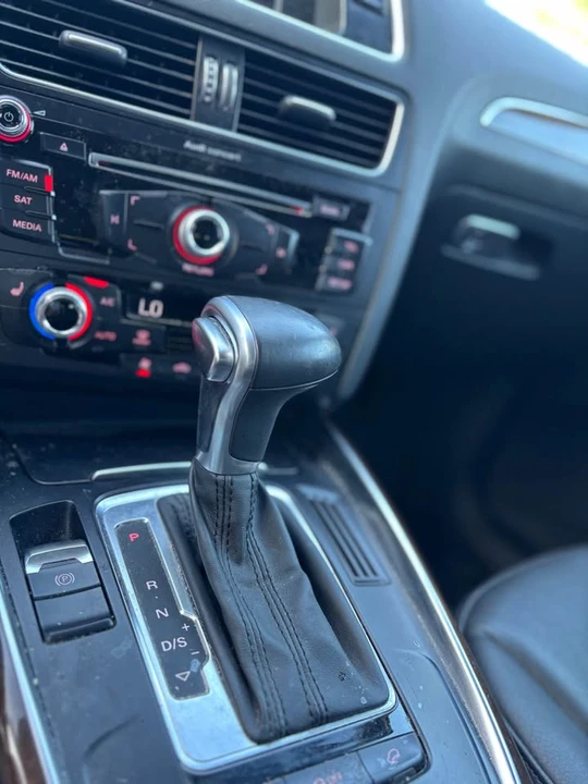 2015 Audi 8R Q5 - Image 12 of 15