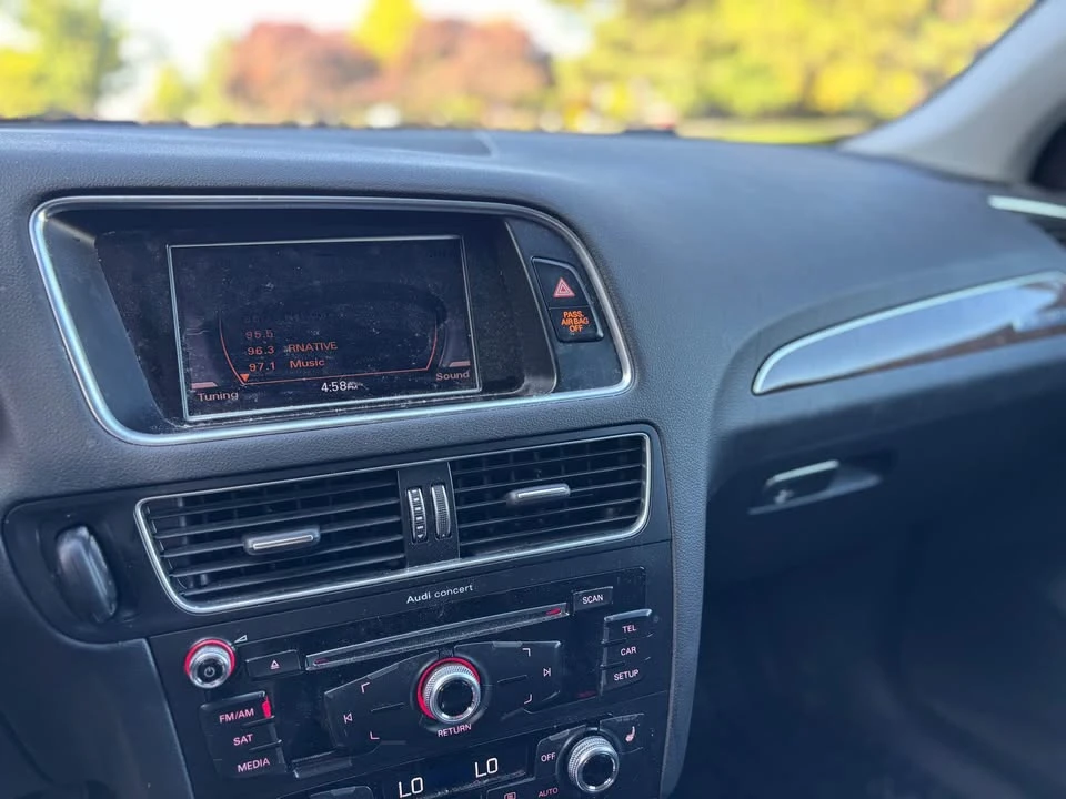 2015 Audi 8R Q5 - Image 14 of 15