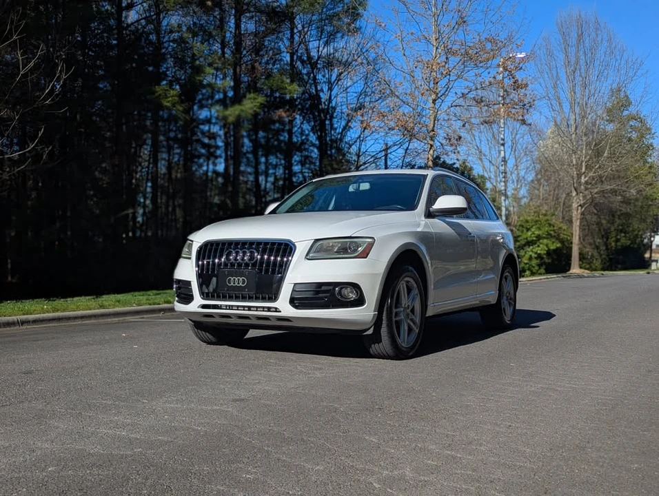 2015 Audi 8R Q5 - Image 2 of 20