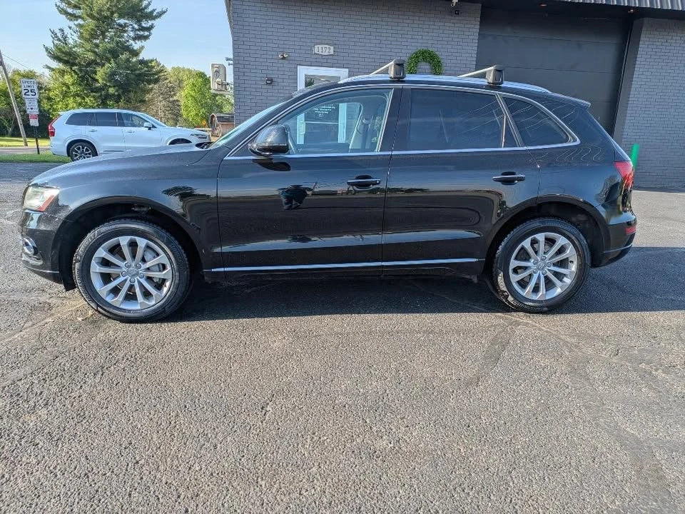 2015 Audi 8R Q5 - Image 2 of 16