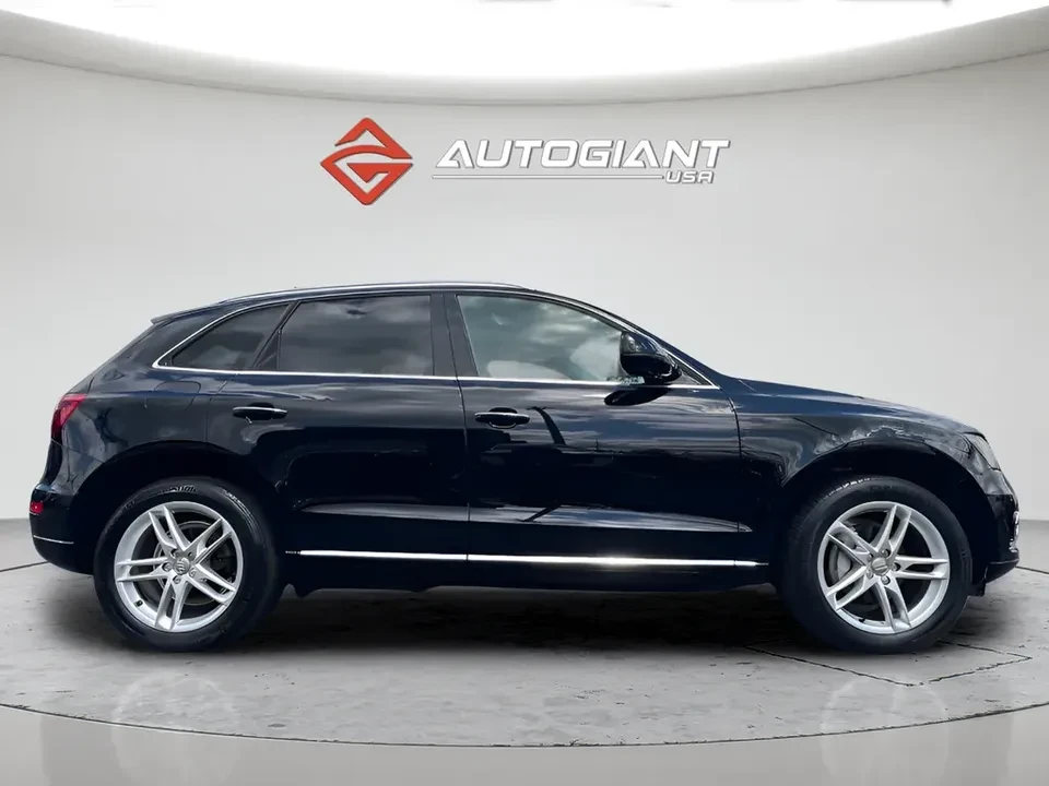 2015 Audi 8R Q5 - Image 8 of 18