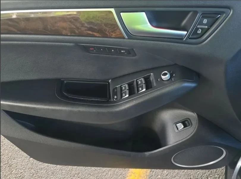 2015 Audi 8R Q5 - Image 12 of 16