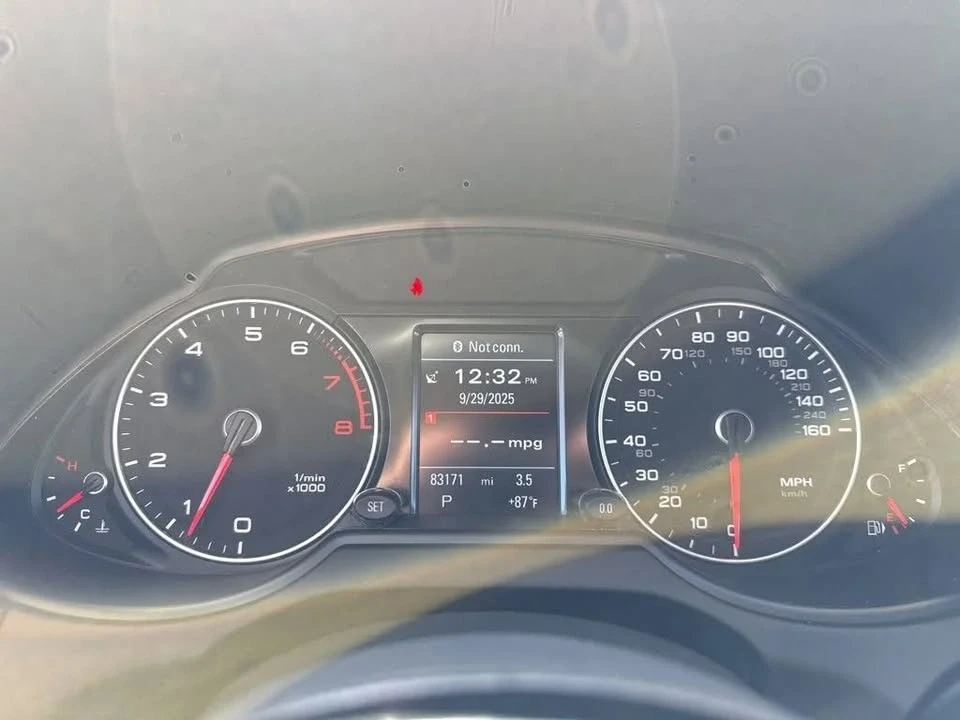2015 Audi 8R Q5 - Image 7 of 10