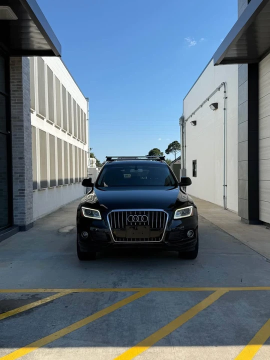 2015 Audi 8R Q5 - Image 2 of 15