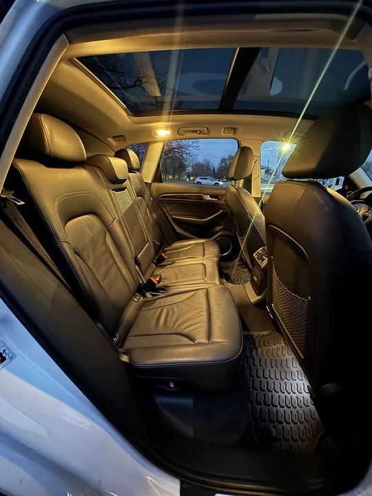 2015 Audi 8R Q5 - Image 11 of 12