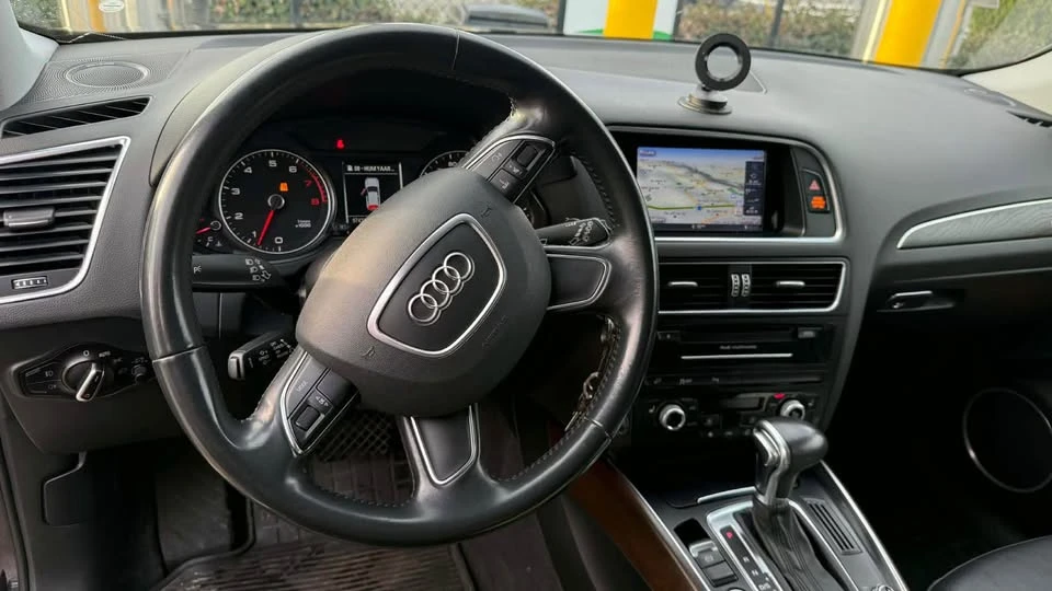 2015 Audi 8R Q5 - Image 5 of 8