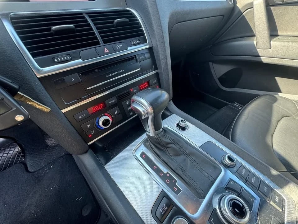 2015 Audi 4L Q7 - Image 8 of 12