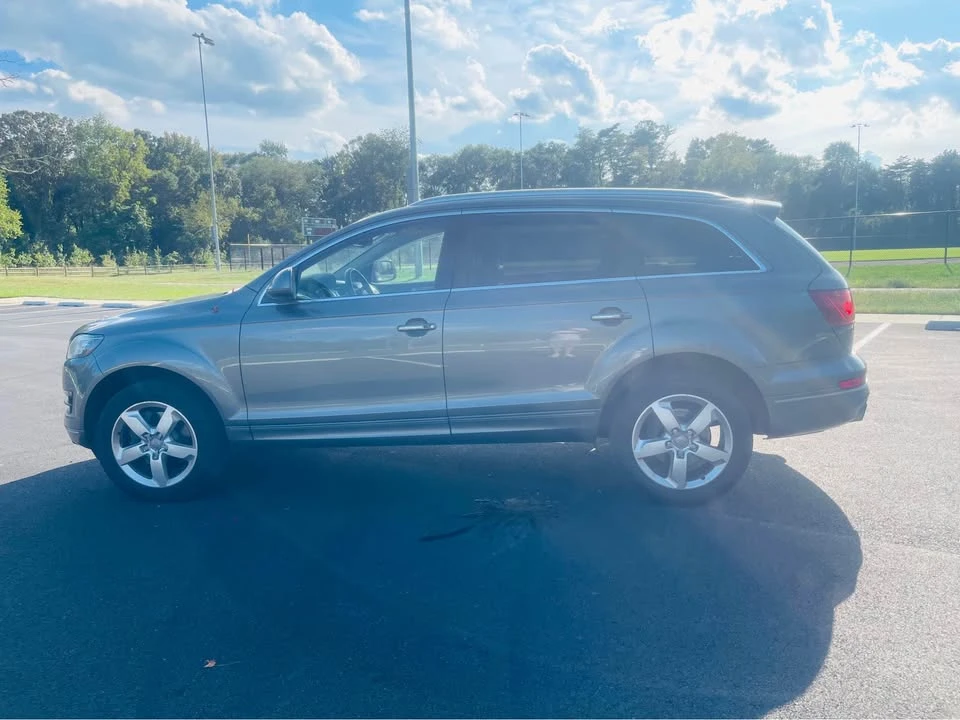2015 Audi 4L Q7 - Image 2 of 16