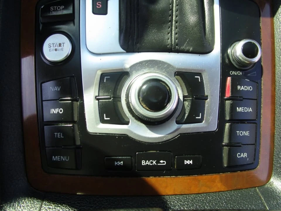 2015 Audi 4L Q7 - Image 5 of 20