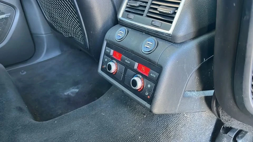 2015 Audi 4L Q7 - Image 11 of 19