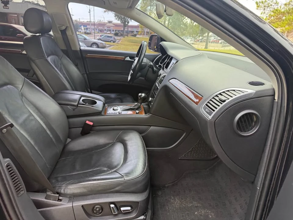 2015 Audi 4L Q7 - Image 8 of 9
