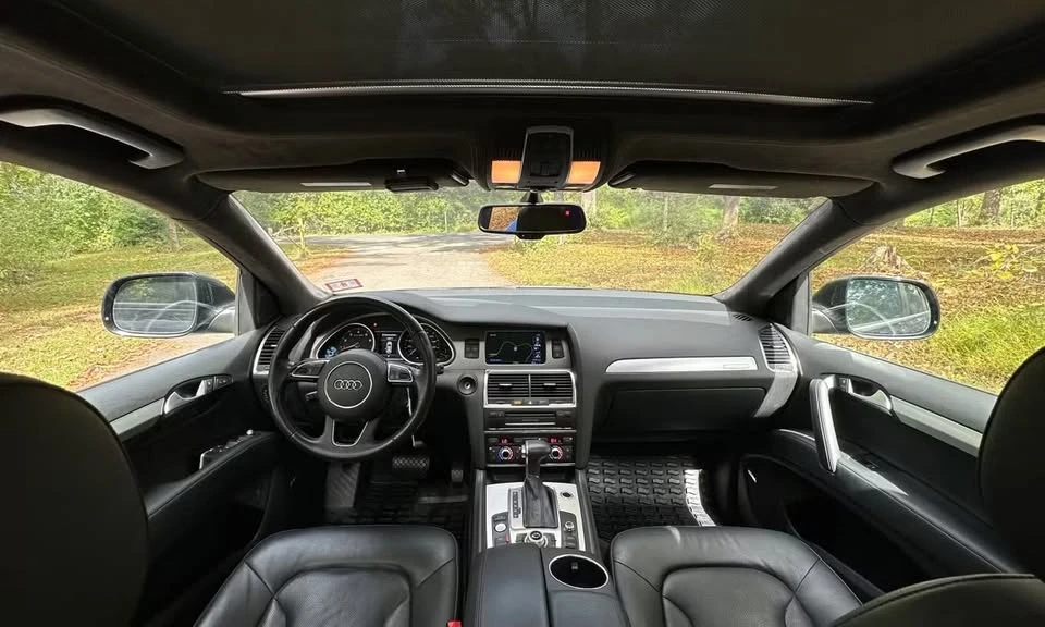 2015 Audi 4L Q7 - Image 2 of 10