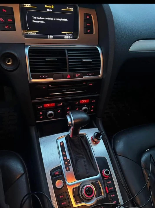 2015 Audi 4L Q7 - Image 4 of 10