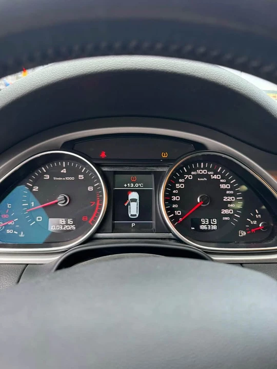 2015 Audi 4L Q7 - Image 11 of 13
