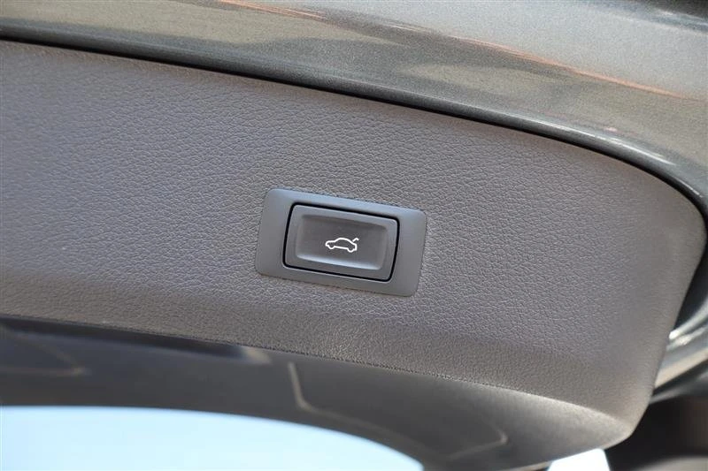 2015 Audi 4L Q7 - Image 15 of 20