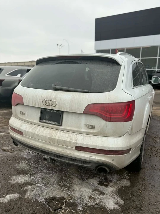 2015 Audi 4L Q7 - Image 2 of 4