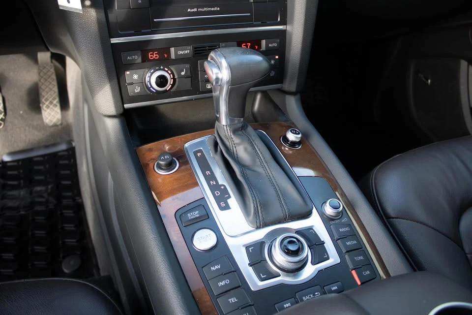 2015 Audi 4L Q7 - Image 8 of 20