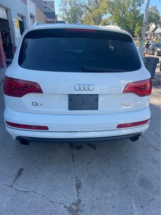 2015 Audi 4L Q7 - Image 5 of 11