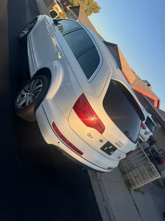 2015 Audi 4L Q7 - Image 3 of 4